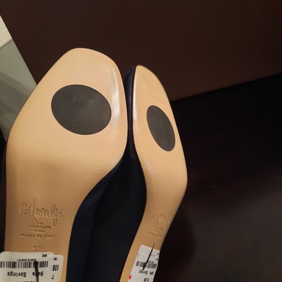 Amalfi by Rangoni Sven Pumps, Leather - Size 12 and 12.5 - Picture 6 of 7